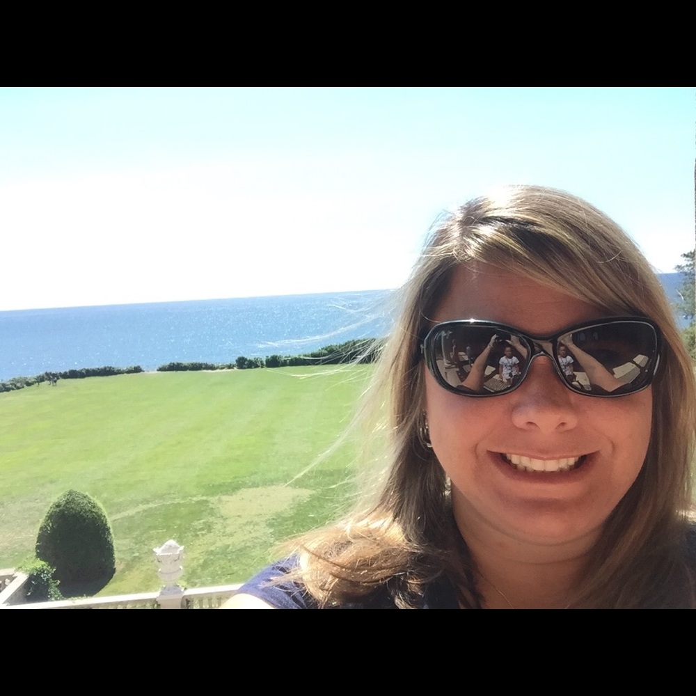 Meet your Posher, Amanda